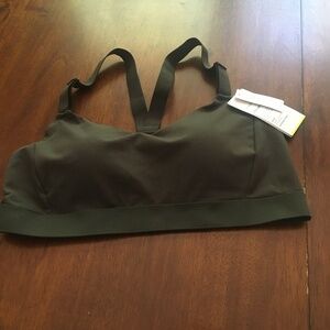 New powersoft go dry sports bra sz M Grey